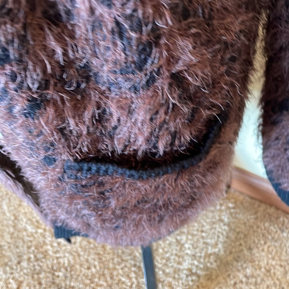 Soft Surroundings Boho Fuzzy Leopard Animal Print… - image 4